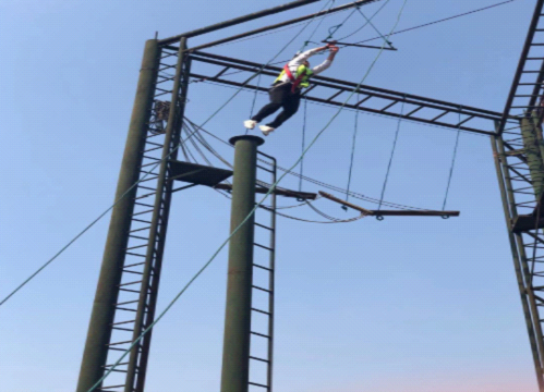 鷹潭長運(yùn)組織開展戶外拓展活動