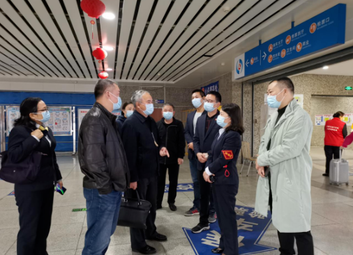 戴豪贛一行指導(dǎo)都市城際公交、長運(yùn)物業(yè)企業(yè)文化及疫情防控等工作