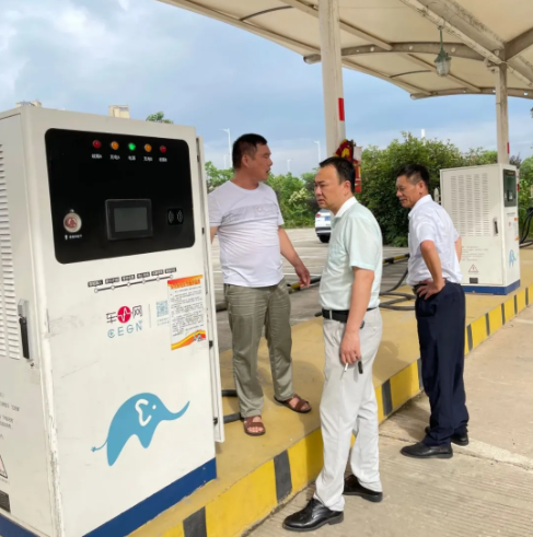 鷹潭長運(yùn) 鷹潭公交:開展充電場站安全排查工作