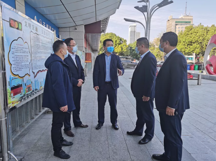 王曉深入徐坊客運(yùn)站督查文明創(chuàng)建、疫情防控及安全生產(chǎn)工作