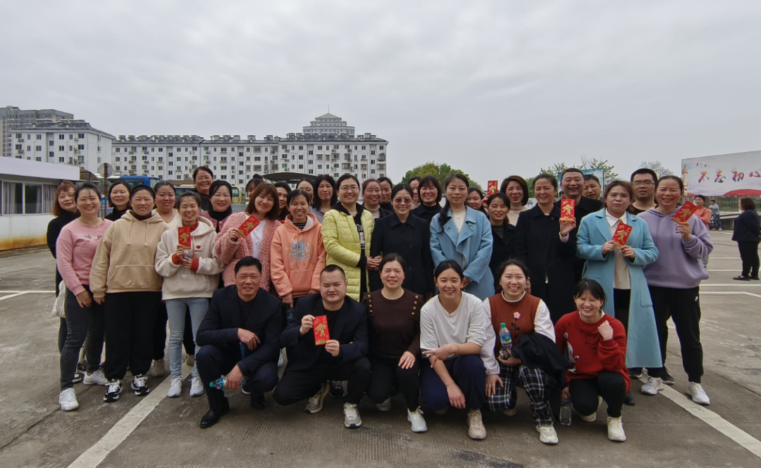 鷹潭長運(yùn)、公交：工會組織開展跳繩比賽