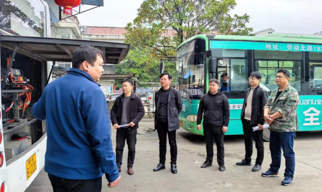 新余公交:靶向破題 “復(fù)活”20臺(tái)純電動(dòng)公交車