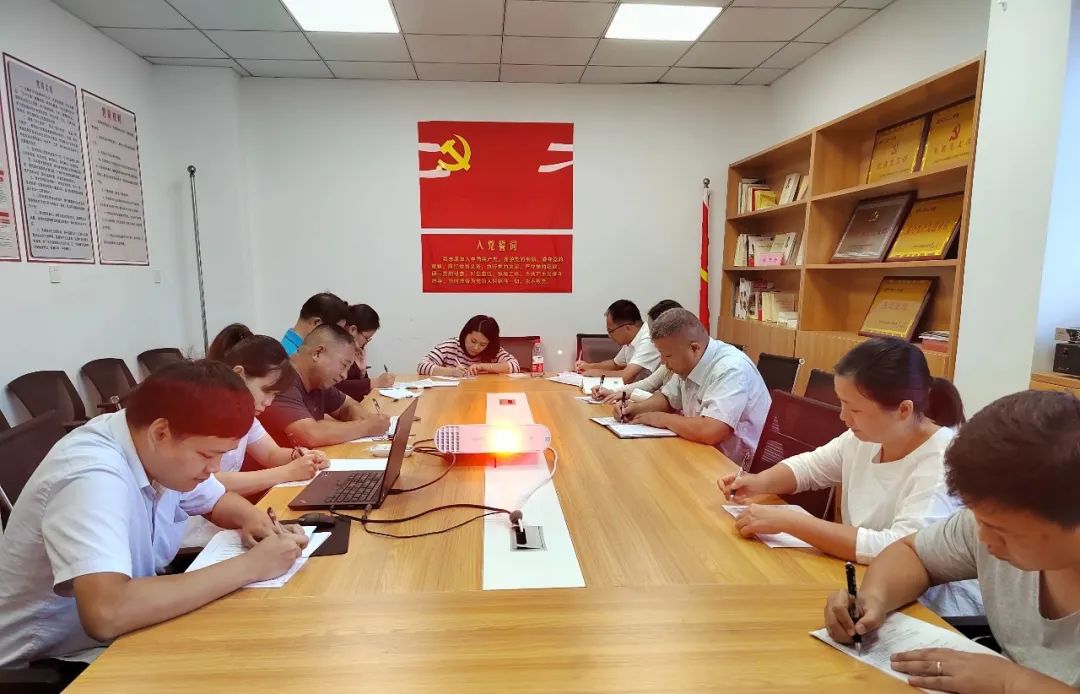 長(zhǎng)運(yùn)物業(yè)：物業(yè)經(jīng)營(yíng)分公司開(kāi)展全國(guó)“安康杯”職工安全應(yīng)急技能知識(shí)競(jìng)賽答題活動(dòng)