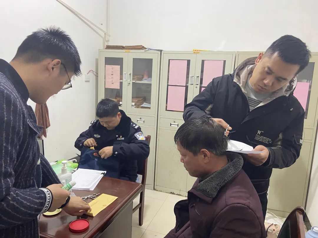 景德鎮(zhèn)長運:開展公交駕駛員毛發(fā)驗毒采集工作