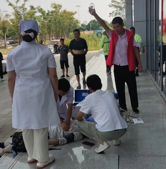 暖新聞 || 撫州長(zhǎng)運(yùn):突發(fā)!黃金18分 他們與時(shí)間賽跑