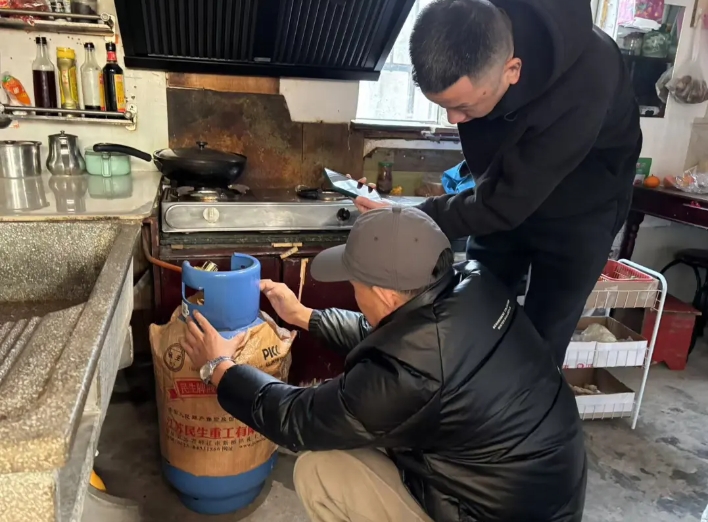 九江長運:開展商鋪消防安全檢查