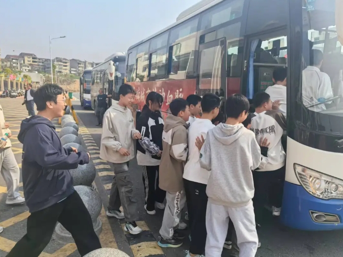 撫州長(zhǎng)運(yùn)：青春逐夢(mèng) 暖心護(hù)航