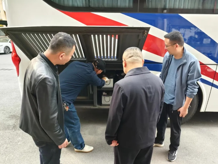 ?都市城際公交：開展安全生產(chǎn)重大風(fēng)險(xiǎn)隱患自查