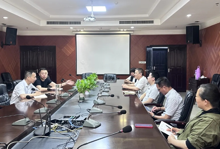 九江長(zhǎng)運(yùn) 旅游集散中心與入駐旅行社召開(kāi)見(jiàn)面會(huì)
